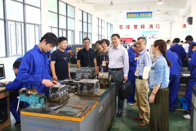 点击查看源文件