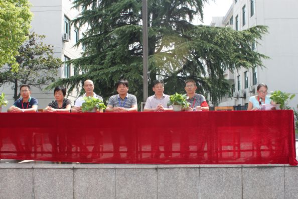 点击查看源文件