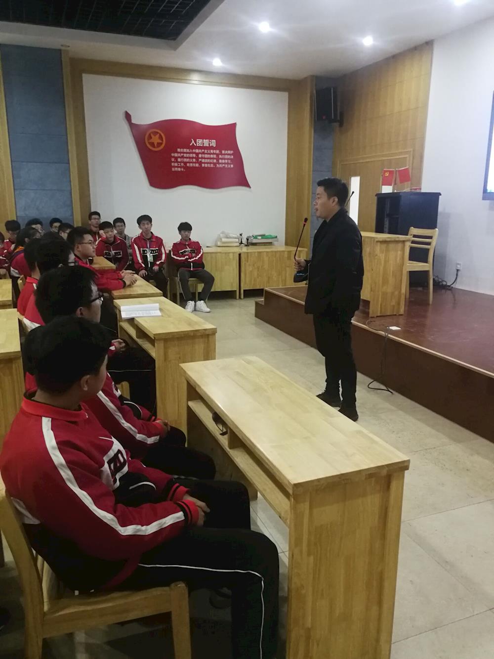 e74bb825d4ea4fbfa0bd8390e91241ea.jpg e74bb825d4ea4fbfa0bd8390e91241ea.jpg