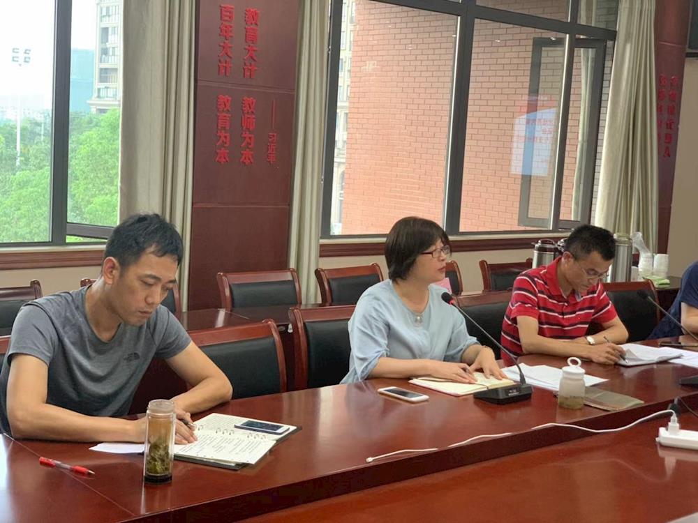 2a9e08527af049e8a549d5efd877fcbe.jpg 2a9e08527af049e8a549d5efd877fcbe.jpg