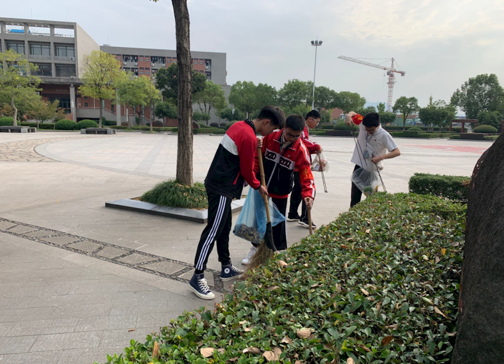 199ed81b5b3043b1a2e41bfb9789eb71.png 199ed81b5b3043b1a2e41bfb9789eb71.png