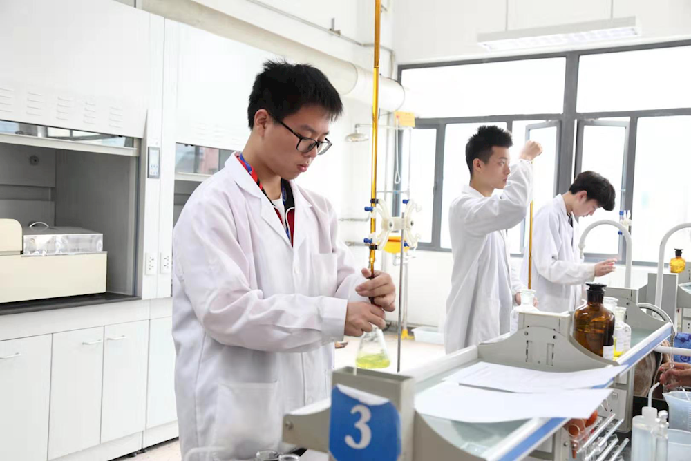 b1b61d2c4f5143198bc53dd90702a769.png b1b61d2c4f5143198bc53dd90702a769.png