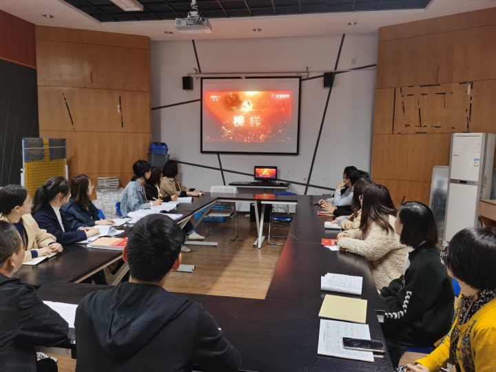 8bd3515d322a4feb9993d0420fbe360d.jpg 8bd3515d322a4feb9993d0420fbe360d.jpg