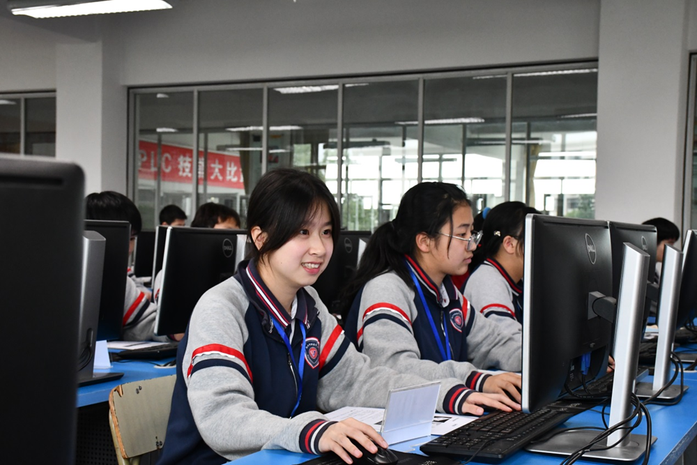 c1b4620cf2f54e809fed57215128e6dd.png c1b4620cf2f54e809fed57215128e6dd.png