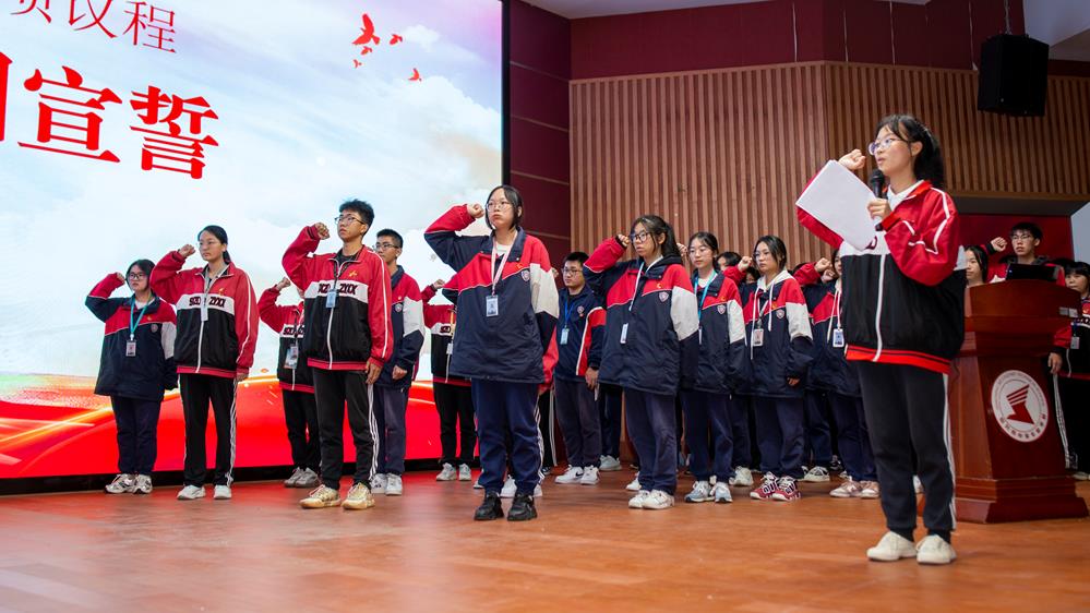 eb58c98c5c774a9c87421cc0a1b3851a.jpg eb58c98c5c774a9c87421cc0a1b3851a.jpg