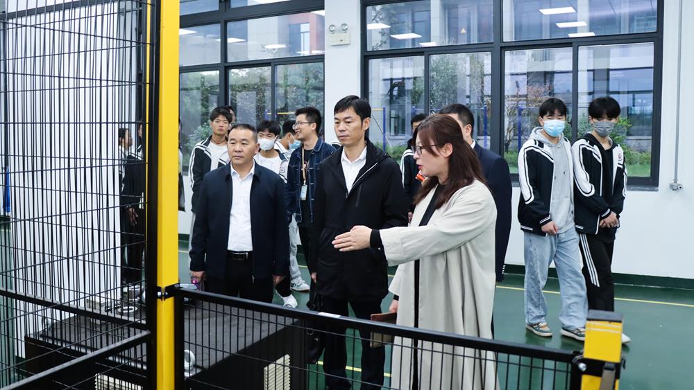 12f6a3f963b644fcb7779bb8e98f9ef5.jpg 12f6a3f963b644fcb7779bb8e98f9ef5.jpg