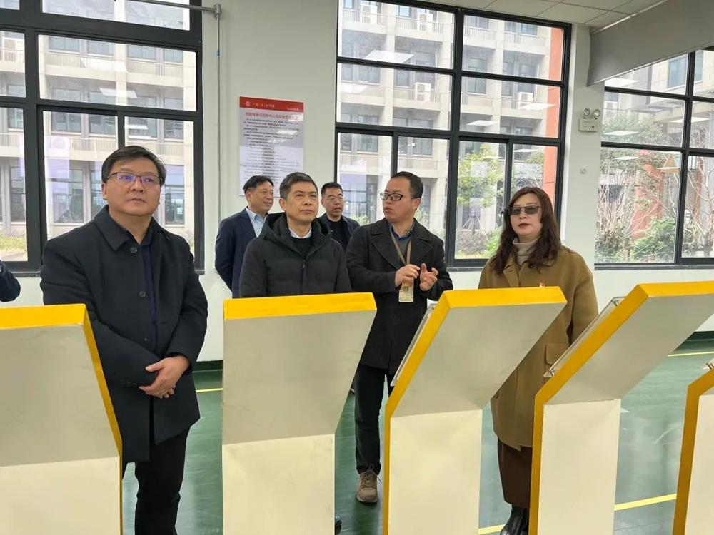 828fcb339d4544458acf13e6b556169e.jpg 828fcb339d4544458acf13e6b556169e.jpg