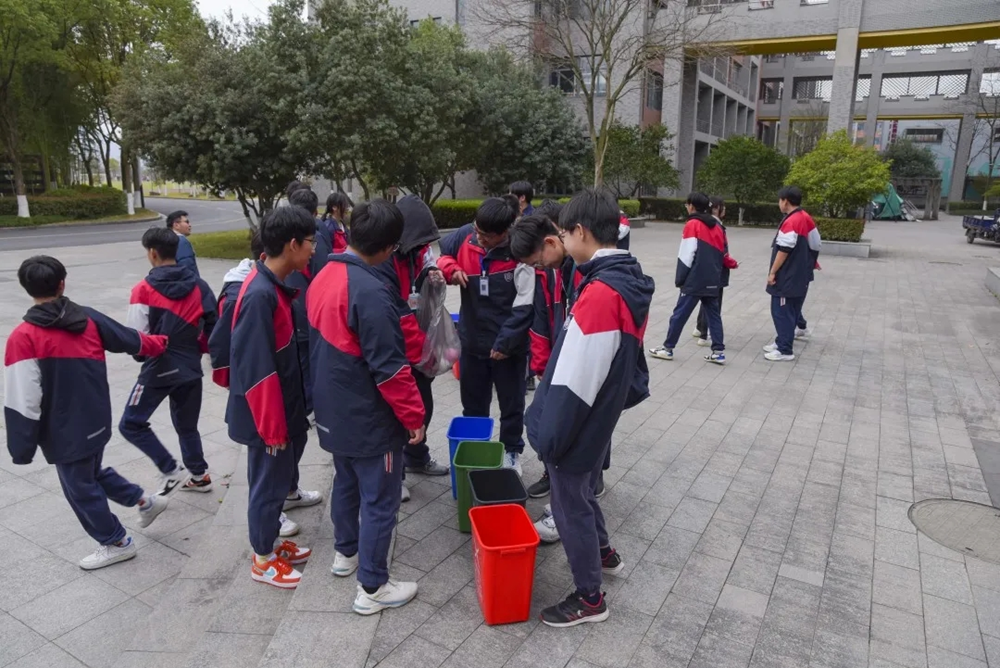 8c7bc47b10144e5d85748f98e1e8db8d.png 8c7bc47b10144e5d85748f98e1e8db8d.png