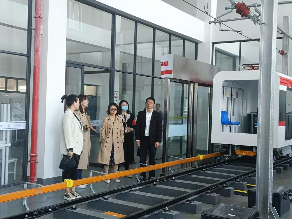 1377c05c4ce74e3f9bb912fd51e93bb4.jpg 1377c05c4ce74e3f9bb912fd51e93bb4.jpg