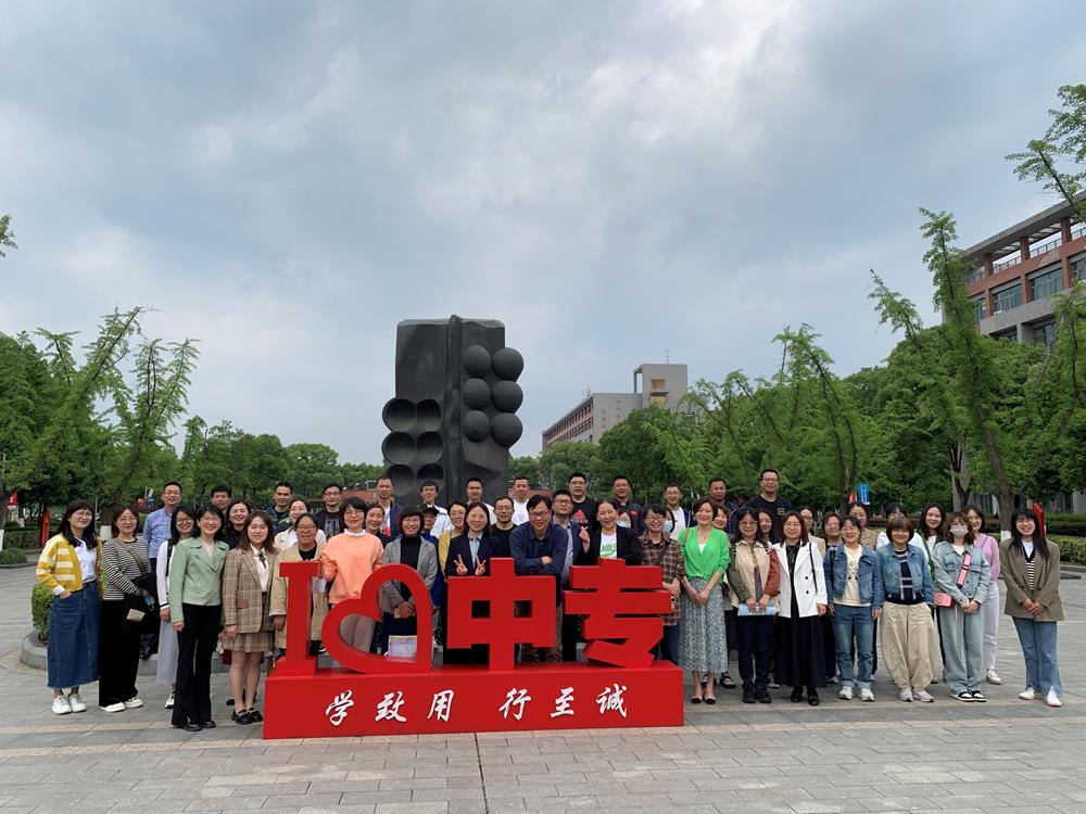 a4a0a52ae568443e9e6d54adad88d284.jpg a4a0a52ae568443e9e6d54adad88d284.jpg