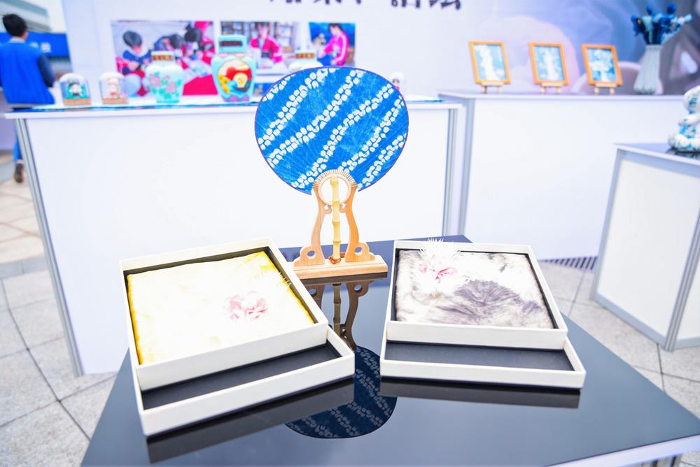 93ca0f60317744f281c232bd7e253700.jpg 93ca0f60317744f281c232bd7e253700.jpg