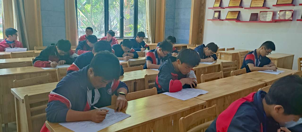 1ef71656d558440fb140ff51fa7bca6e.png 1ef71656d558440fb140ff51fa7bca6e.png