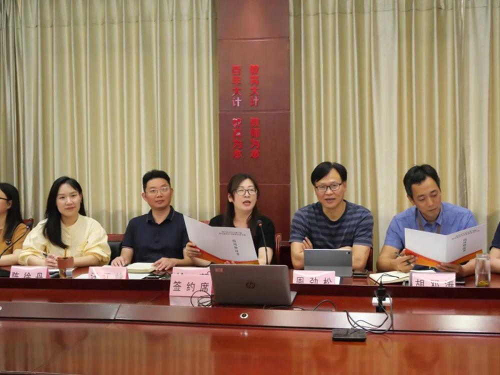 d9f6e3670e494f53be9bca30e9ce868b.jpg d9f6e3670e494f53be9bca30e9ce868b.jpg