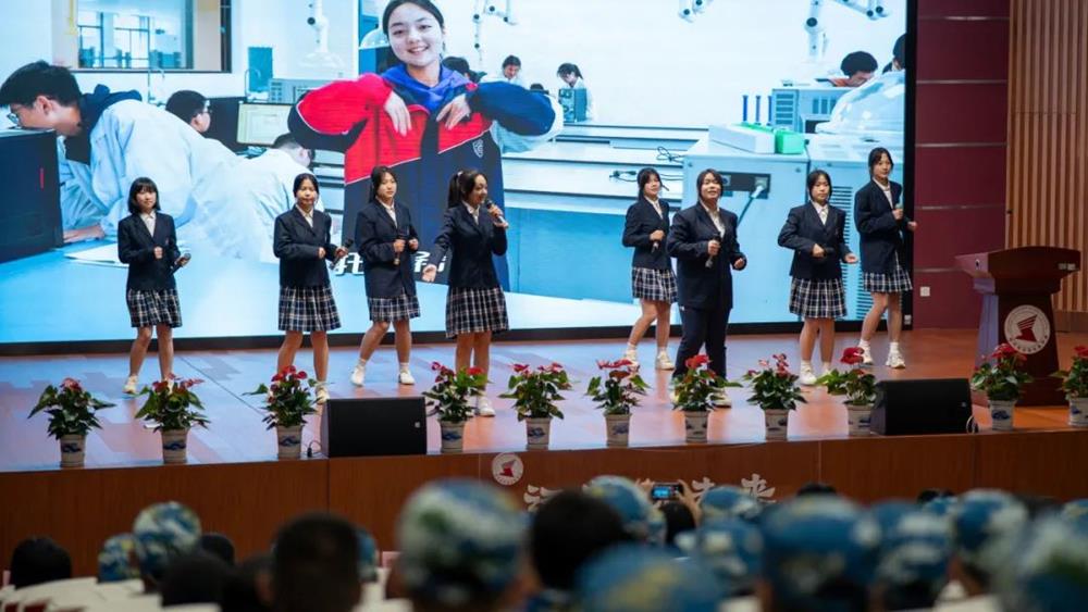 80e1c382fbf749bfbb9e4c087d5331b7.jpg 80e1c382fbf749bfbb9e4c087d5331b7.jpg