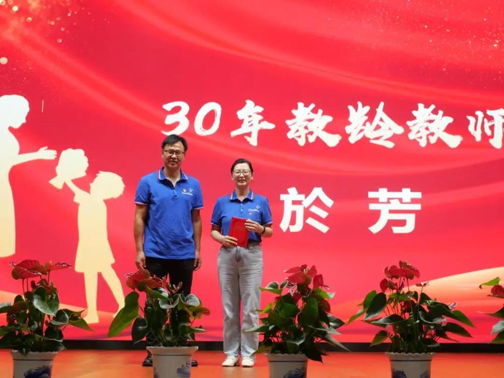 b3af827fefdc4df1a228dfb8b26e968c.jpg b3af827fefdc4df1a228dfb8b26e968c.jpg