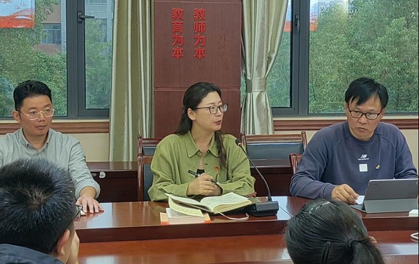 9e8b1d982c1e43d6be3755d4715ac3ce.jpg 9e8b1d982c1e43d6be3755d4715ac3ce.jpg