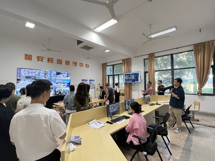 79f667feb7e84e13b9427c25daa6bf53.jpg 79f667feb7e84e13b9427c25daa6bf53.jpg