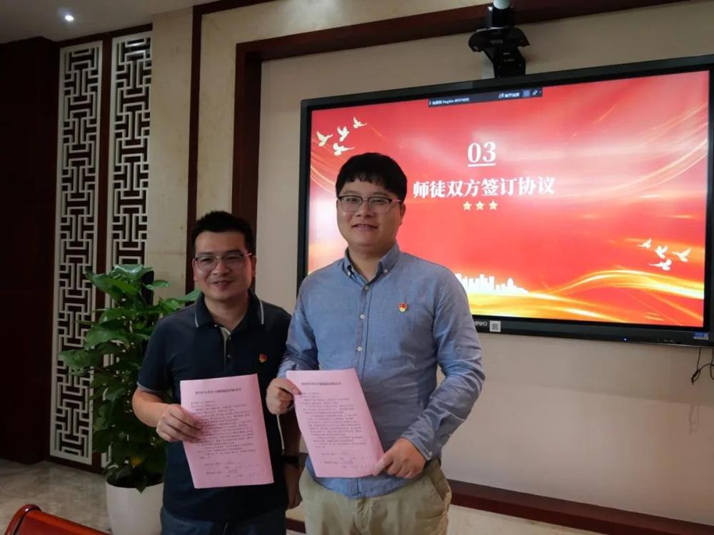 24c13fd959204b58943e72e7e62c64d7.jpg 24c13fd959204b58943e72e7e62c64d7.jpg