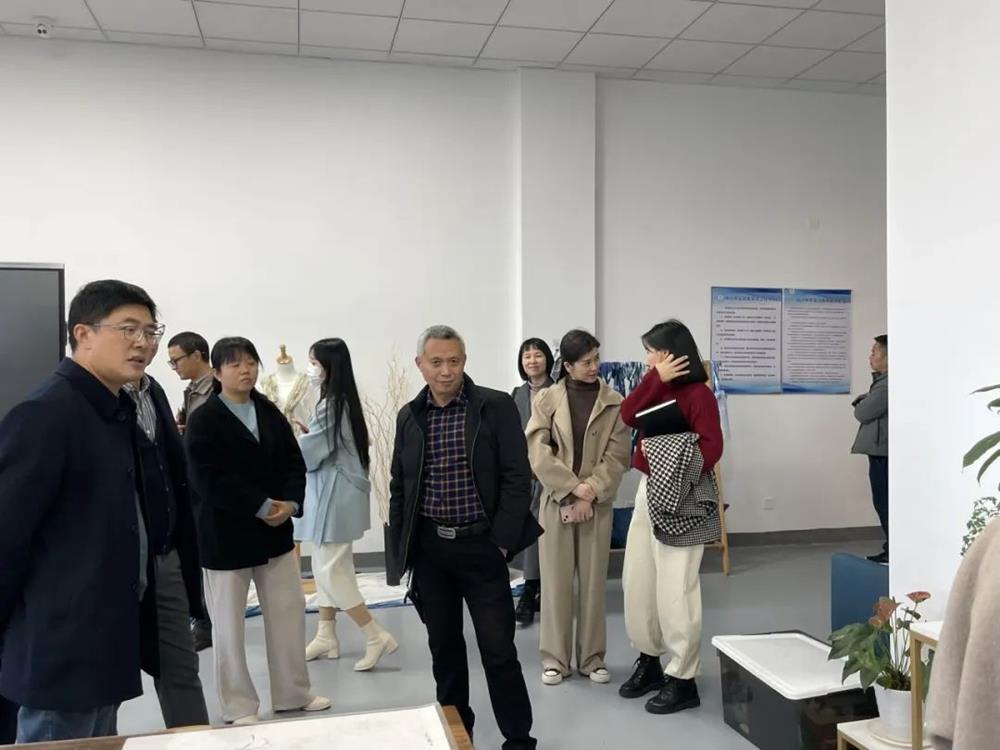 3db31803f19147e29a6b68609d3b0c35.jpg 3db31803f19147e29a6b68609d3b0c35.jpg