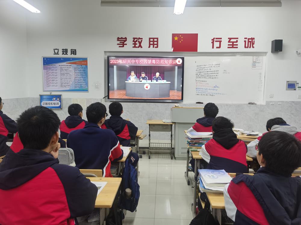 c1464ba4c507458cb4adce084b28e289.jpg c1464ba4c507458cb4adce084b28e289.jpg