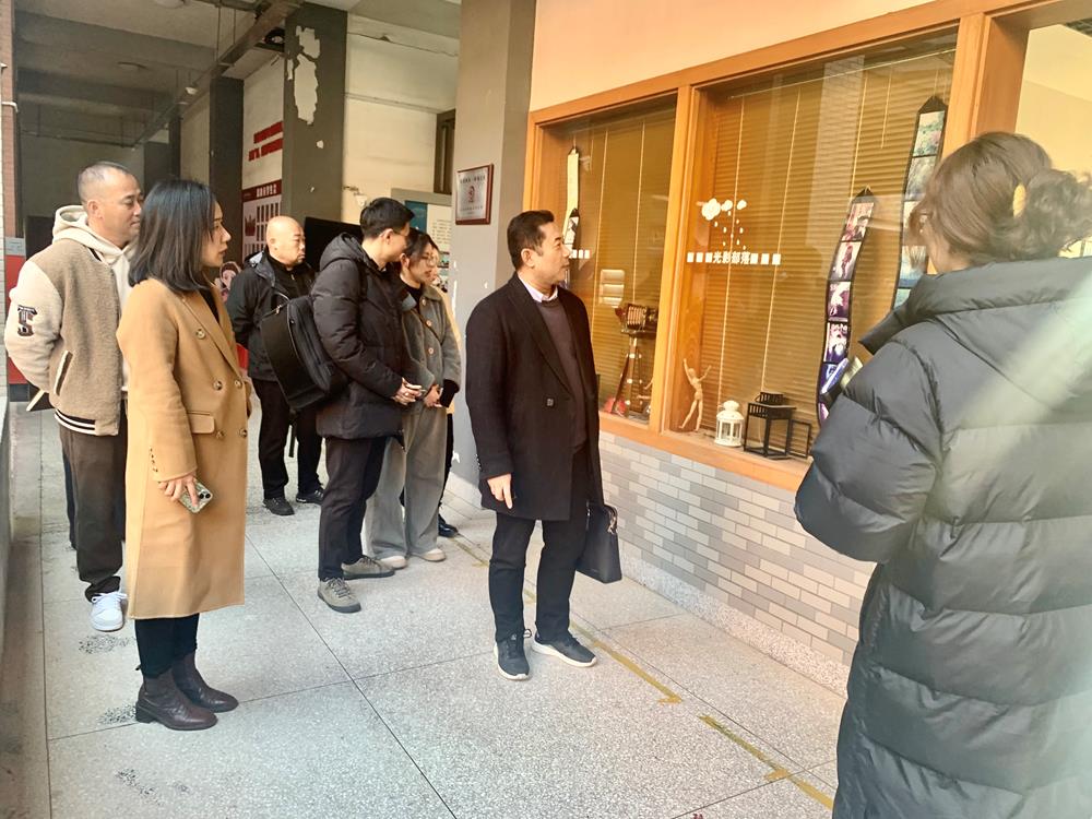 f2d5af32d47345beb7731199fe32dba8.jpg f2d5af32d47345beb7731199fe32dba8.jpg