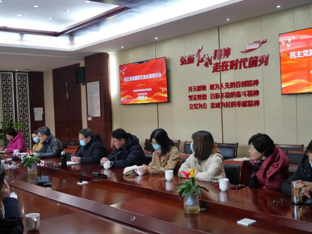 915da1e27e46427893da5035592e3f5b.jpg 915da1e27e46427893da5035592e3f5b.jpg