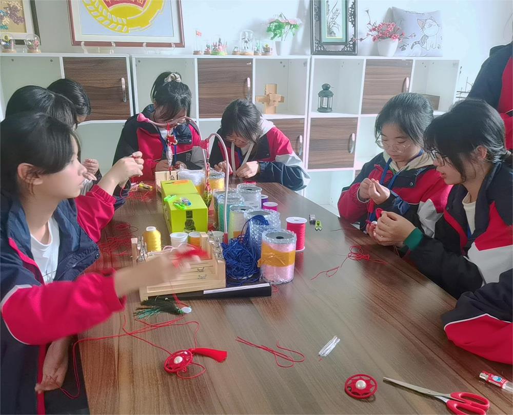 d4ab15e27d684bbba7363b47bb64c587.jpg d4ab15e27d684bbba7363b47bb64c587.jpg