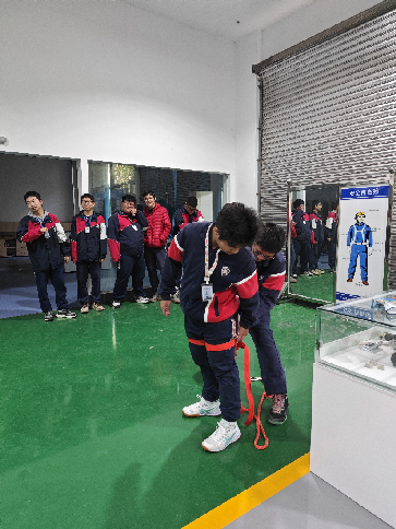 550c0ee7f80e4ee4a3bd61aa9b12cbdd.png 550c0ee7f80e4ee4a3bd61aa9b12cbdd.png