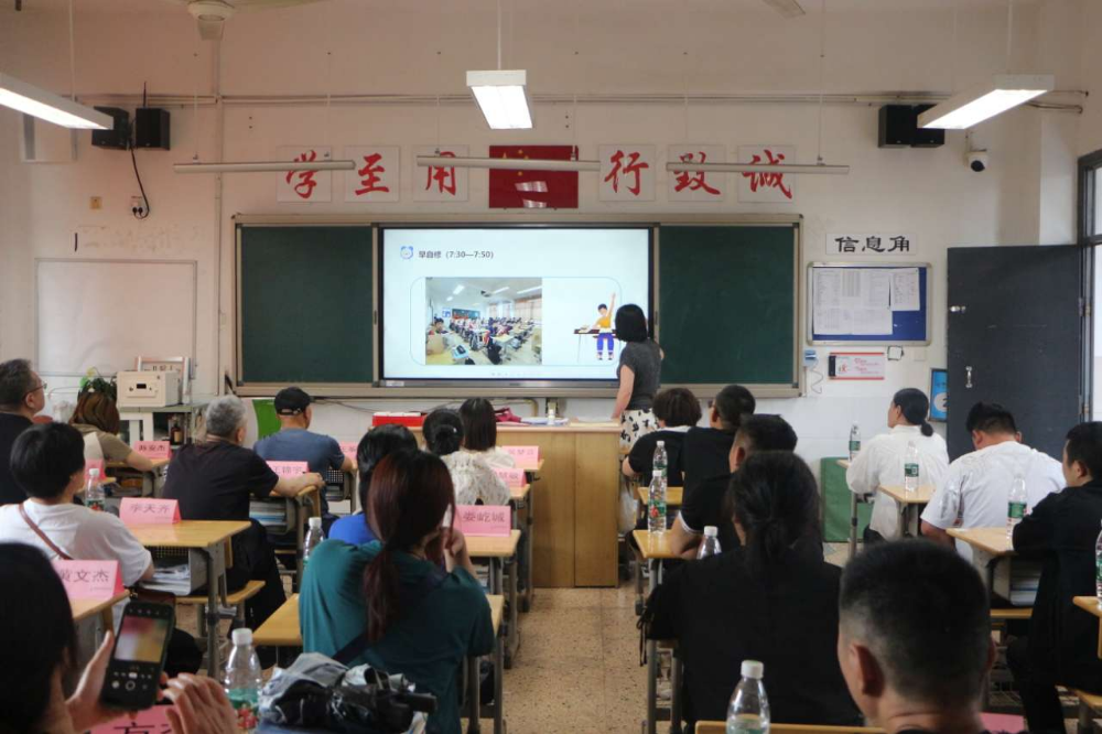 28f46cf5313d497da6c061633b882f08.png 28f46cf5313d497da6c061633b882f08.png