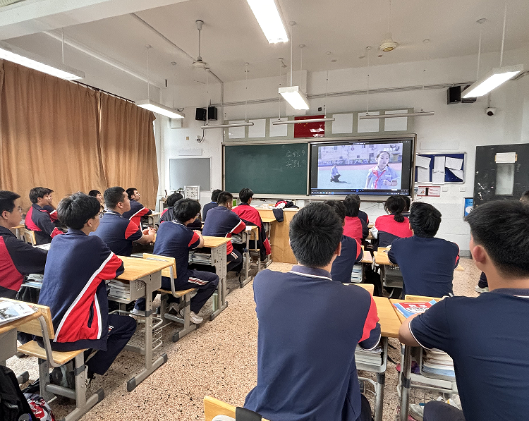 1502417951ad4fd2bf796950a22ea6bc.png 1502417951ad4fd2bf796950a22ea6bc.png