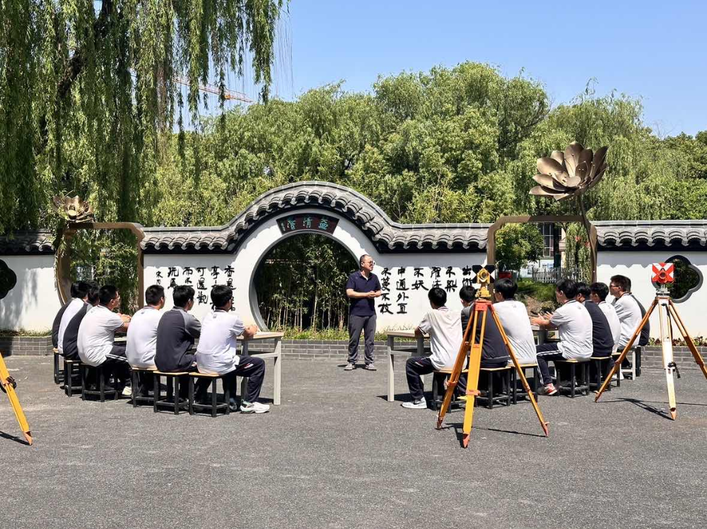 1d45bee8e63f4e96b75aa7eaac1c60db.png 1d45bee8e63f4e96b75aa7eaac1c60db.png