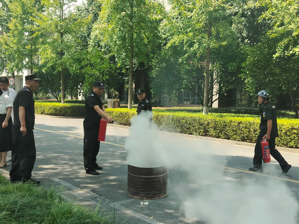 68b5cd11788540ecad1fc5ab57a8b86d.jpg 68b5cd11788540ecad1fc5ab57a8b86d.jpg