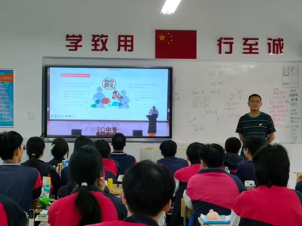 d34d09ad7a18414fa8241171ce131a60.jpg d34d09ad7a18414fa8241171ce131a60.jpg