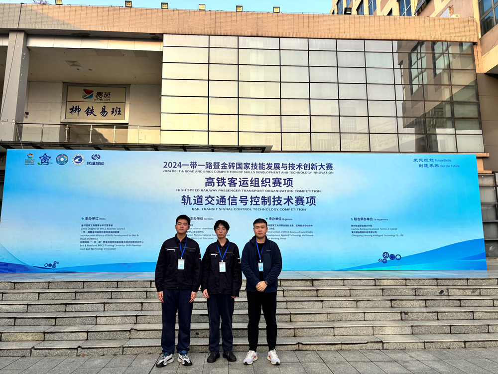 5c7d31cfad574d9d8e1e036bac482964.png 5c7d31cfad574d9d8e1e036bac482964.png