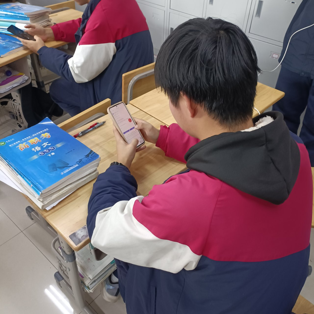 7664a97dfb754030a901383132bdbf96.png 7664a97dfb754030a901383132bdbf96.png