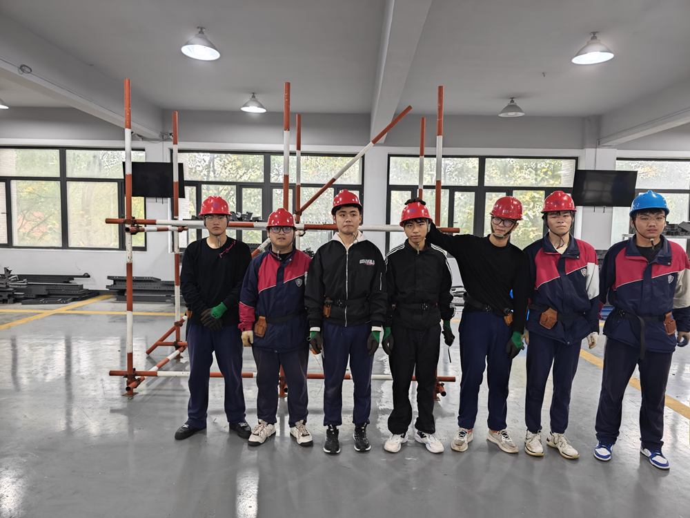 fd592d7d6bc8430f821d681a185eb42c.png fd592d7d6bc8430f821d681a185eb42c.png