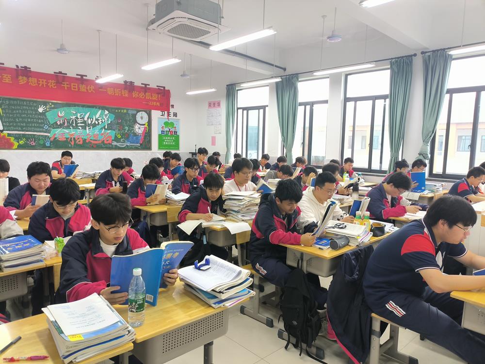 86ef27c9e89f4e738916a2cd894c7e1d.jpg 86ef27c9e89f4e738916a2cd894c7e1d.jpg