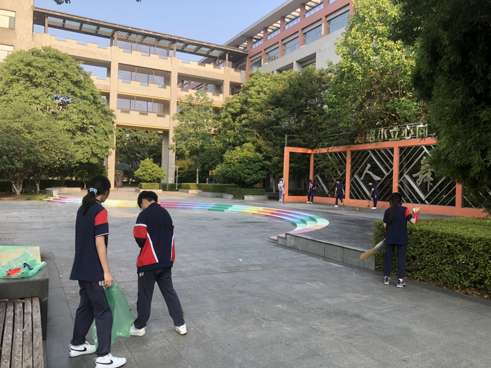 77c1dd2cc23448fd9bdf903f479feae3.png 77c1dd2cc23448fd9bdf903f479feae3.png