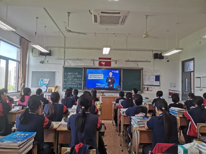 401ace0ca21d4c87a6f076e4c2abc02b.png 401ace0ca21d4c87a6f076e4c2abc02b.png